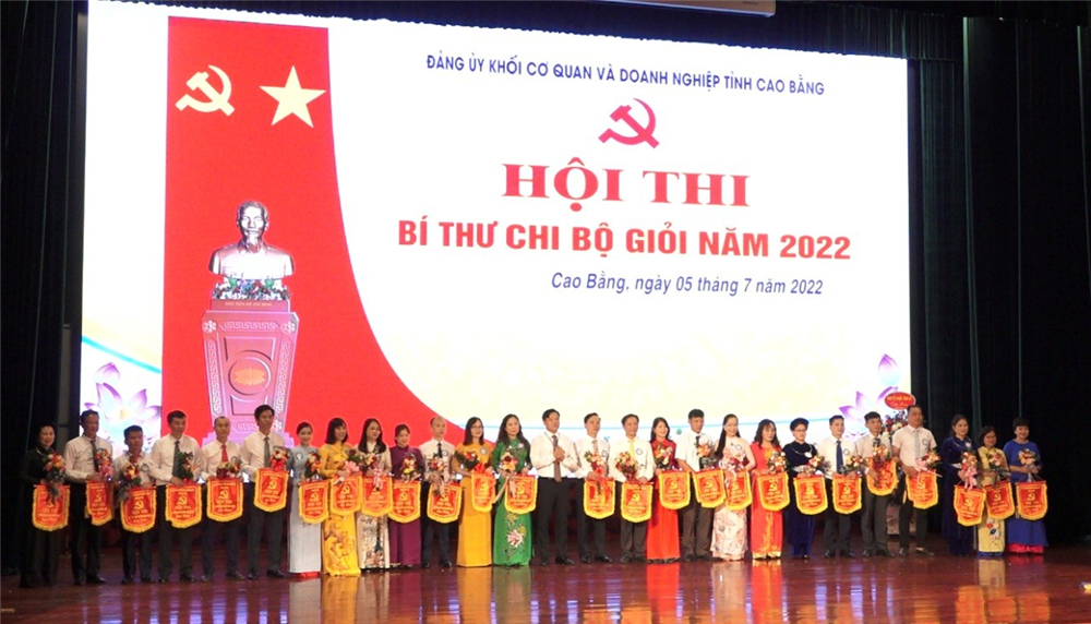 Đảng bộ Khối cơ quan và coanh nghiệp tỉnh: Hội thi Bí thư chi bộ giỏi năm 2022